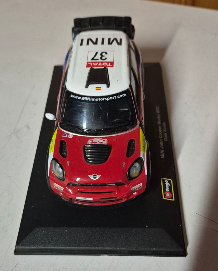 Bburago voiture miniature mini John cooper works wrc dani sordo - photo numéro 3