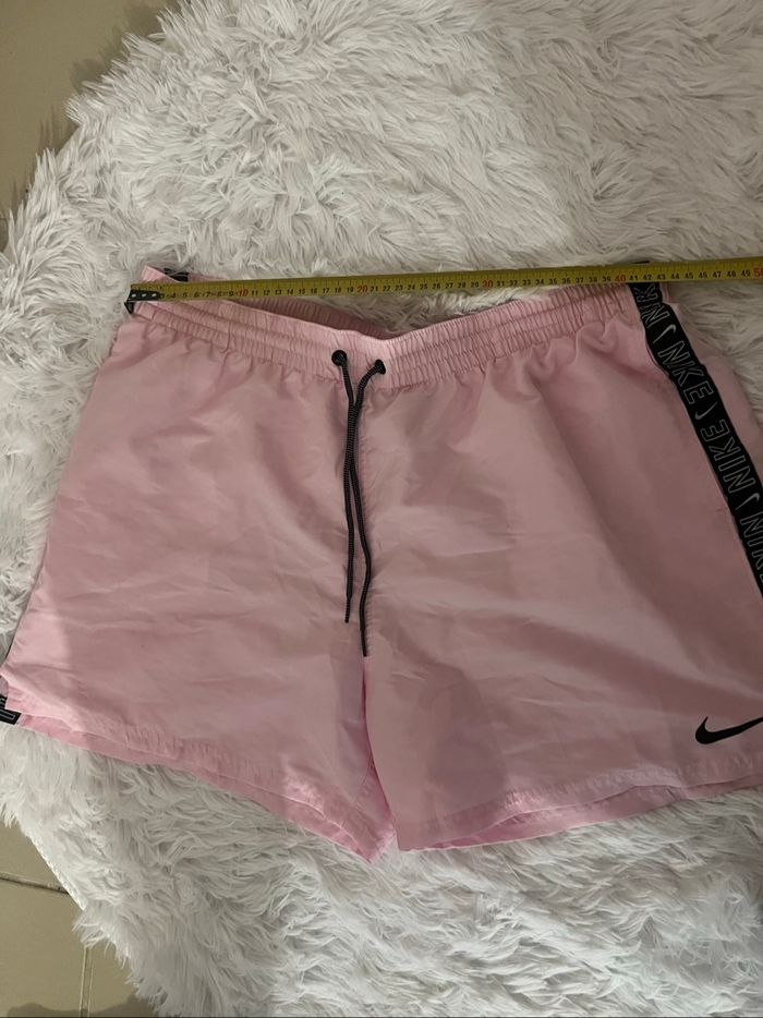 Short Nike rose - photo numéro 5