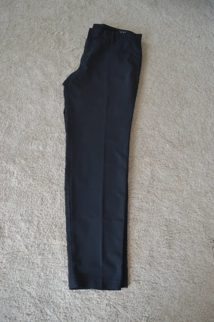 Pantalon Adidas Taille 44 (W34) - photo numéro 2