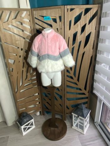 Veste  fille 6 ans