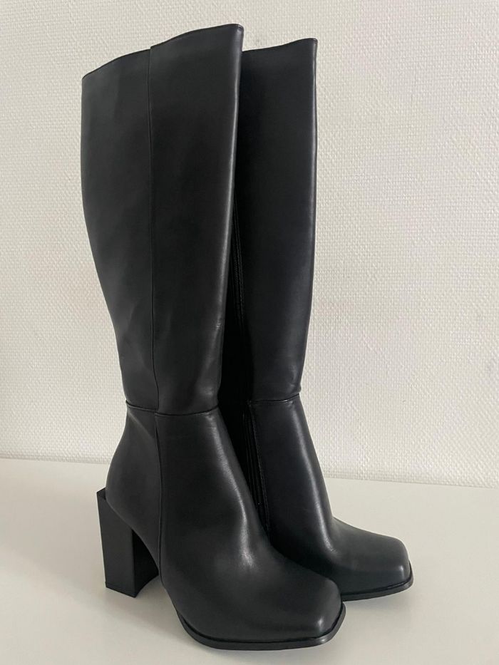 bottes marque Bonprix  tout neuf jamais porter - photo numéro 2