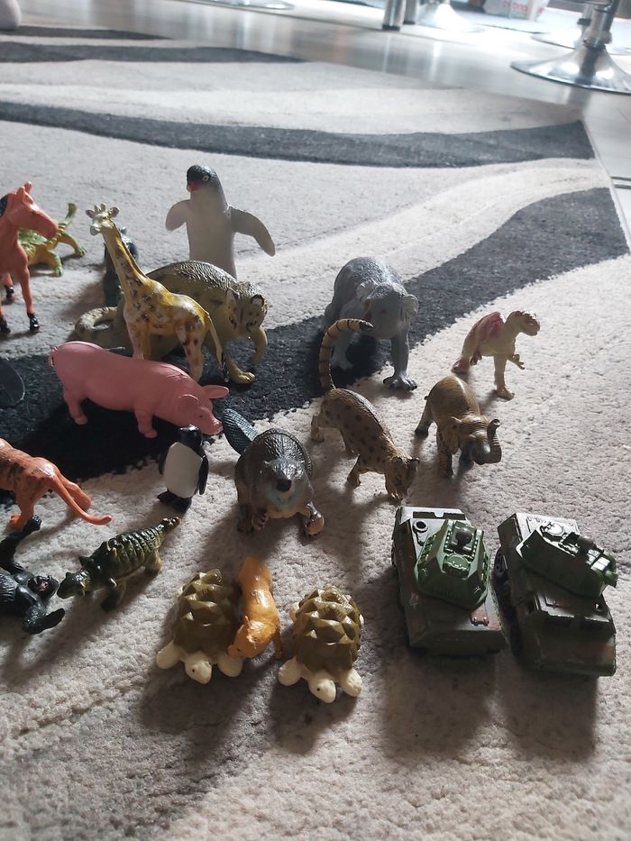 Figurine dinosaures +animaux - photo numéro 5