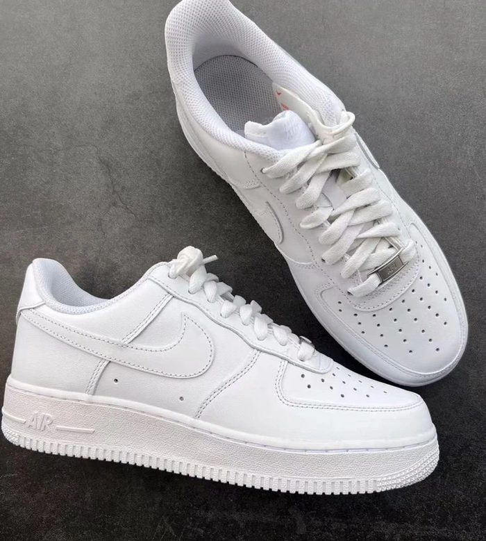 Nike Air Force 1 taille 44