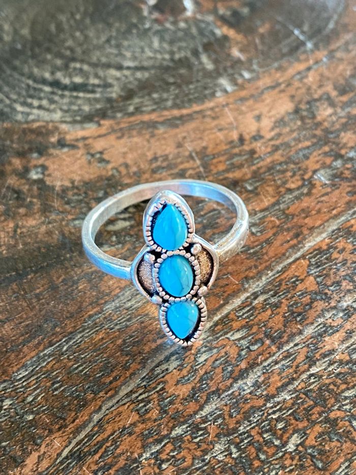 Magnifique bague argentée, avec turquoise, taille 60 - photo numéro 7