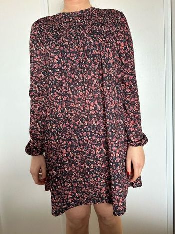 ROBE à Fleurs PULL&BEAR.