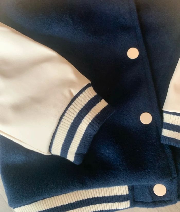 Veste New York neuf étiqueté - photo numéro 4