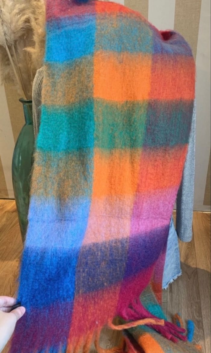 Écharpe épaisse arc en ciel - photo numéro 2