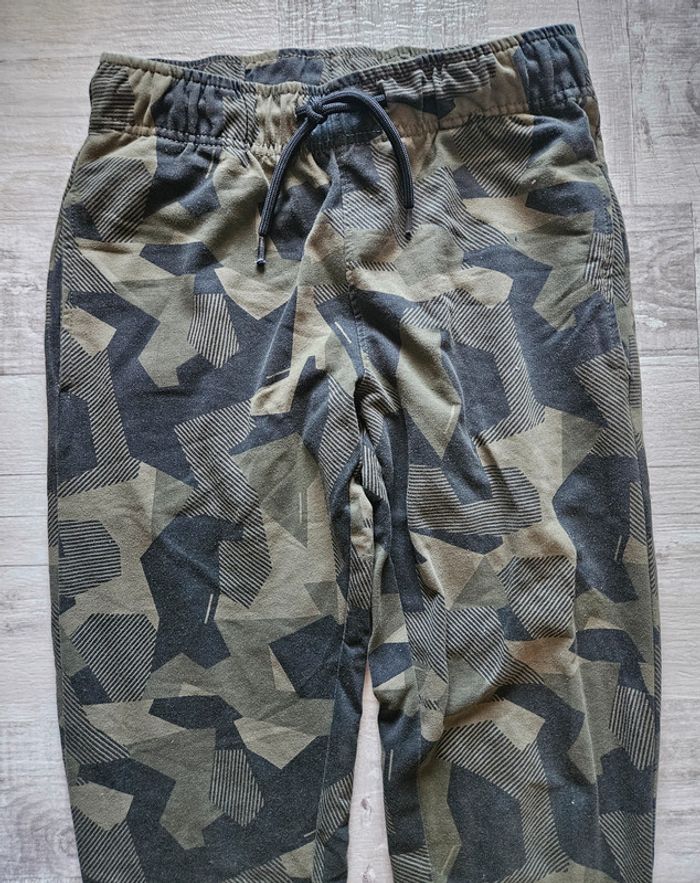 Jogging style militaire 12 ans - photo numéro 3