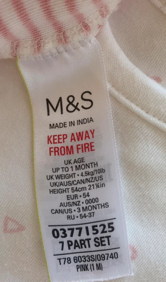 Lot 5 bodies Mark & Spencer - photo numéro 2