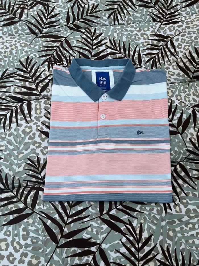 Tee shirt