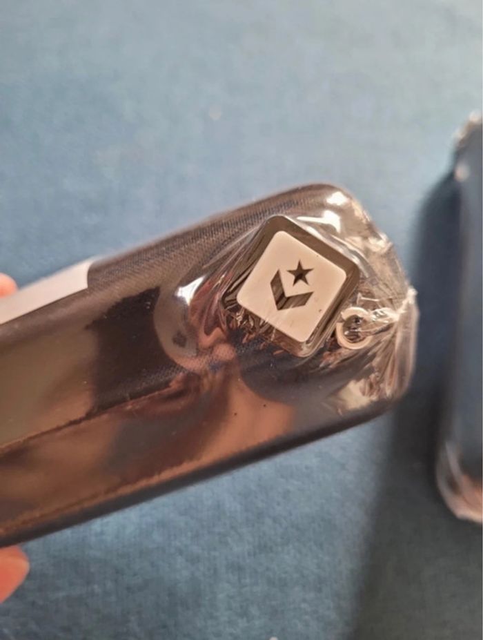 NEUF sous blister Lunettes Soleil UV3 Converse All Star - photo numéro 4