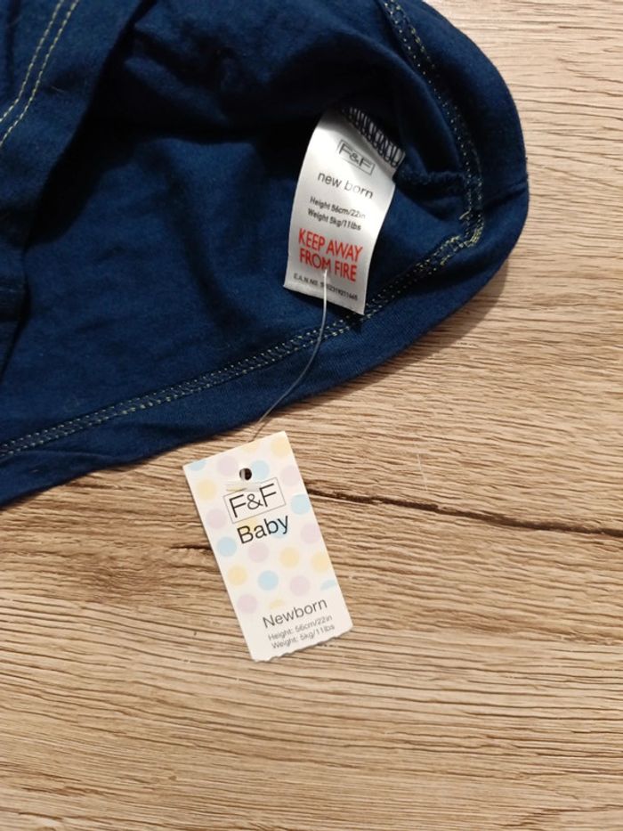 T-shirt F &F 56 cm neuf - photo numéro 3