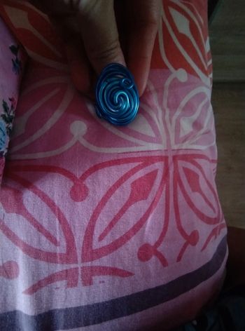 Vague turquoise fil d'aluminium