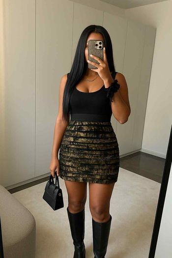 Robe noire/ doré