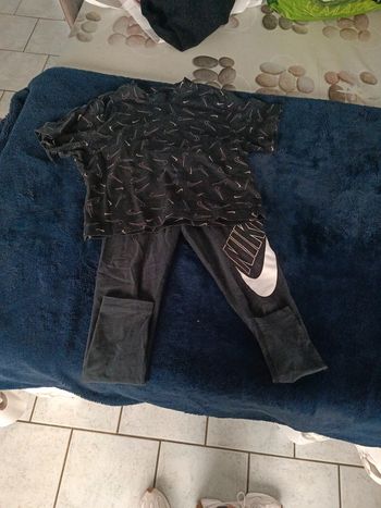 Ensemble de sports Nike