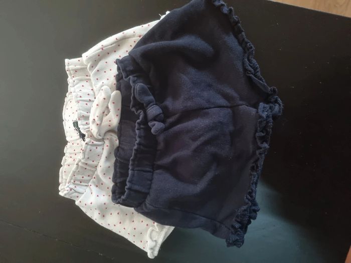 Lot 2 short filles