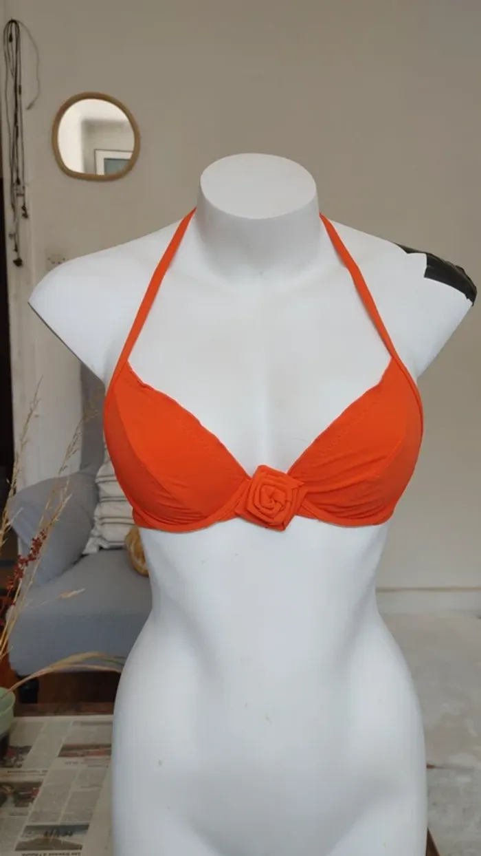 Haut de maillot de bain décolleté orange - photo numéro 5
