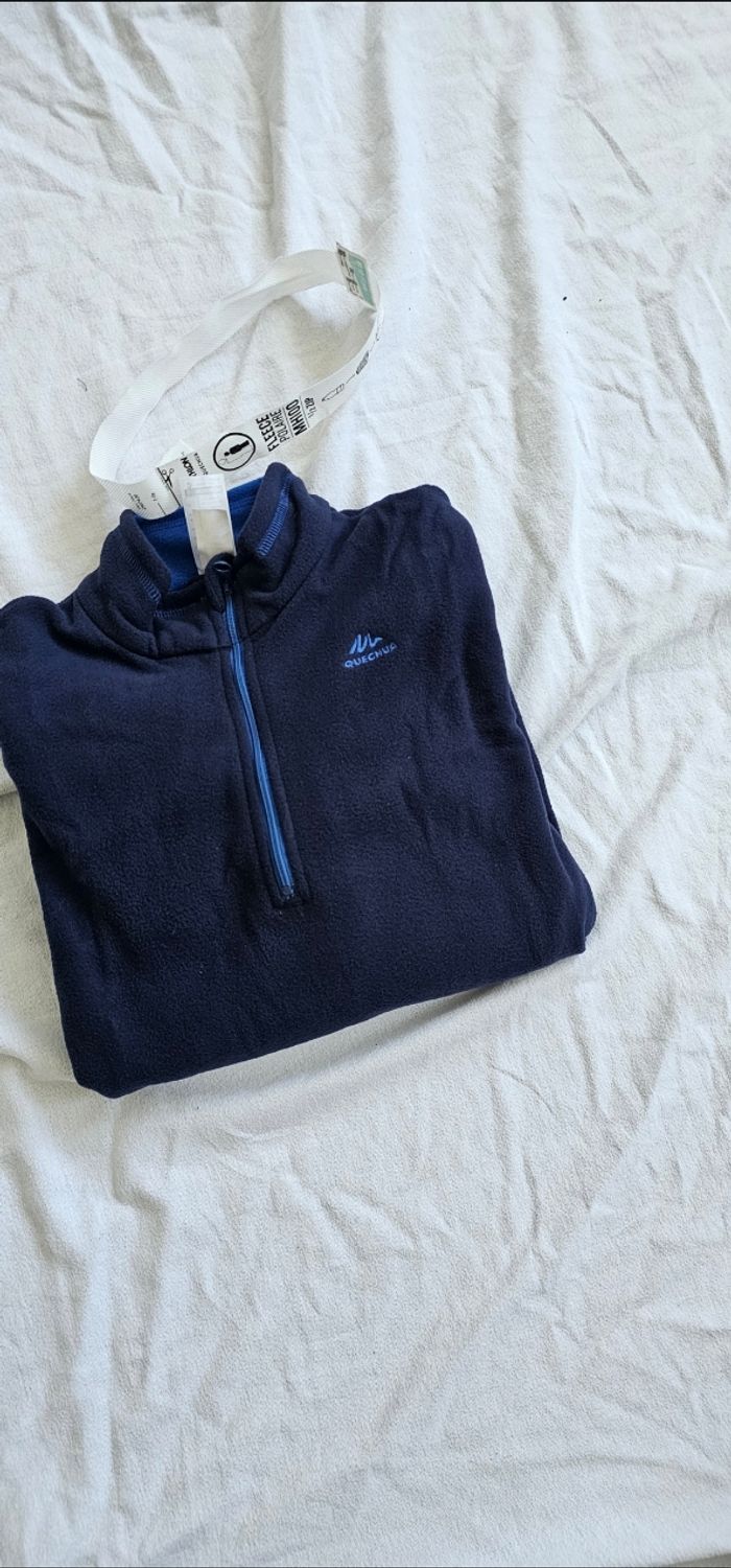 Sweat polaire Quechua enfant  Neuf avec étiquette, Bleu marine - photo numéro 5