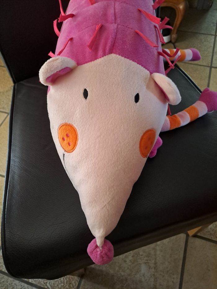 Très gros hérisson rose - photo numéro 3