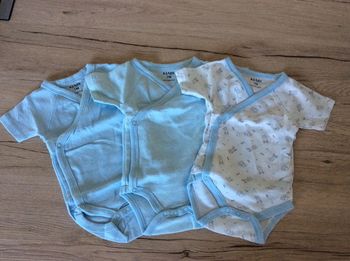 Lot de 6 bodies manches courtes