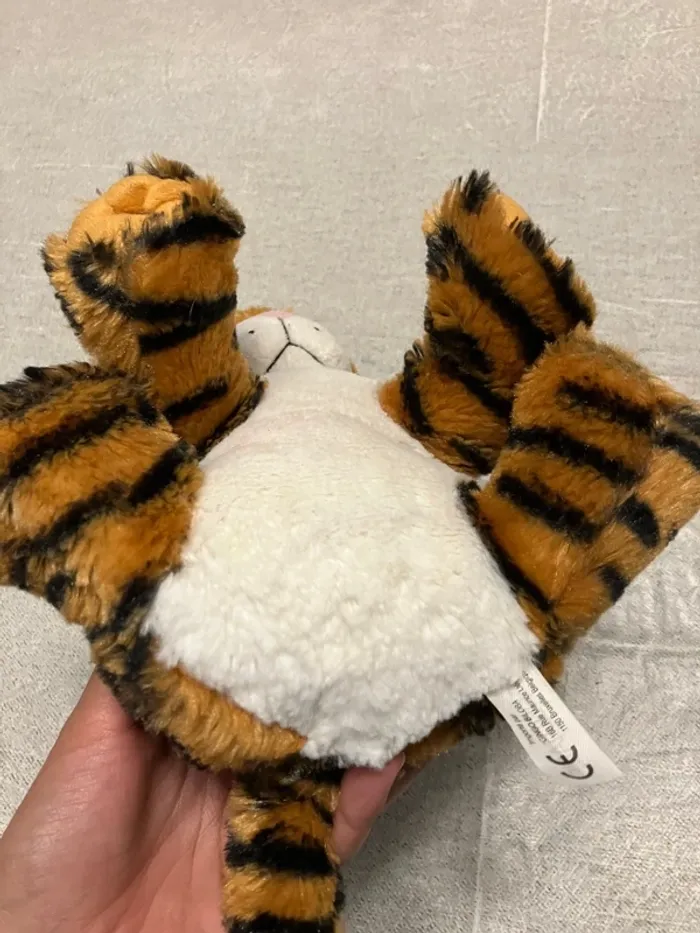 Peluche Tigre – Douceur férocement craquante ! - photo numéro 6