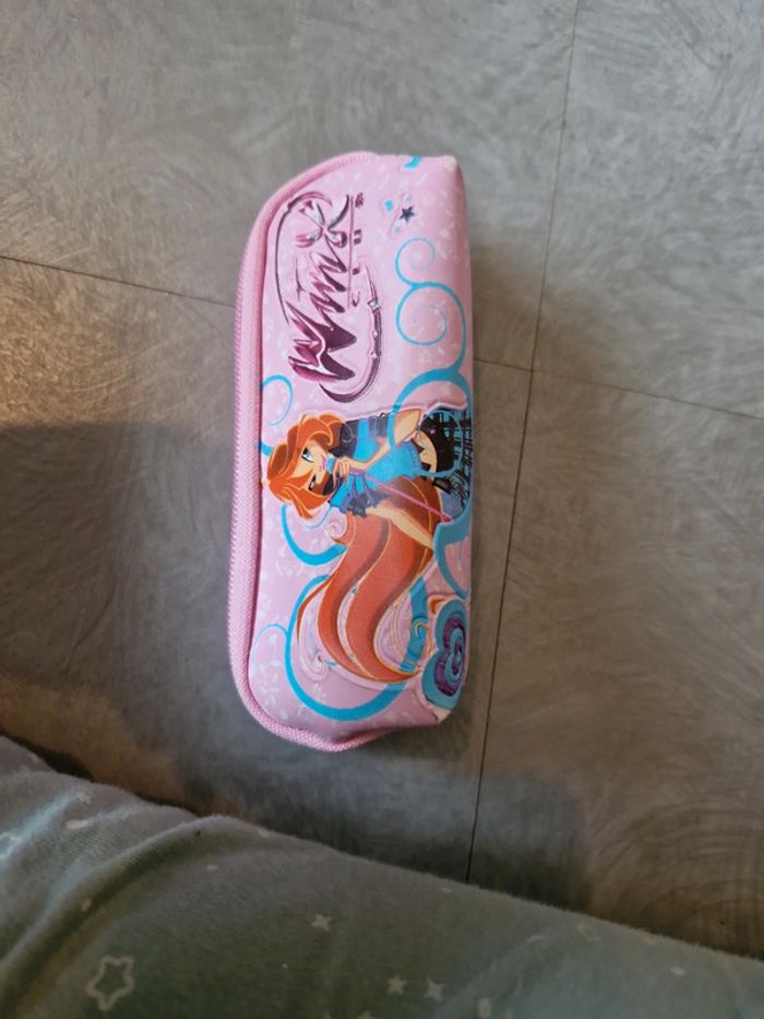 Trousse winx - photo numéro 2