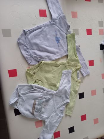 Bodies 1 mois