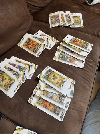 Vends 1 art set  booster Pokémon carte à collectionner star étincelante EB09