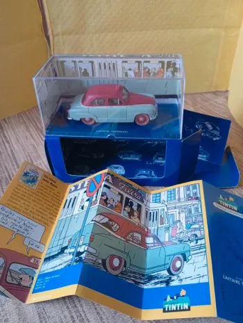 En voiture Tintin L'Affaire tournesol Hergé moulinsart 2003