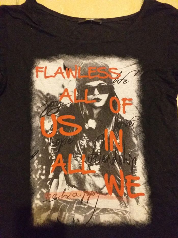 T shirt - photo numéro 2