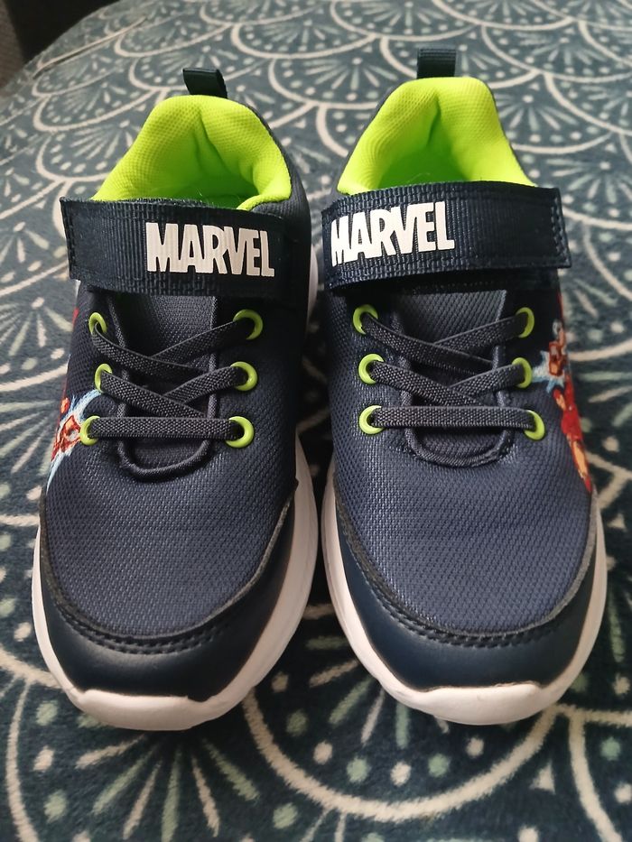 Chaussures Avengers 30-31
