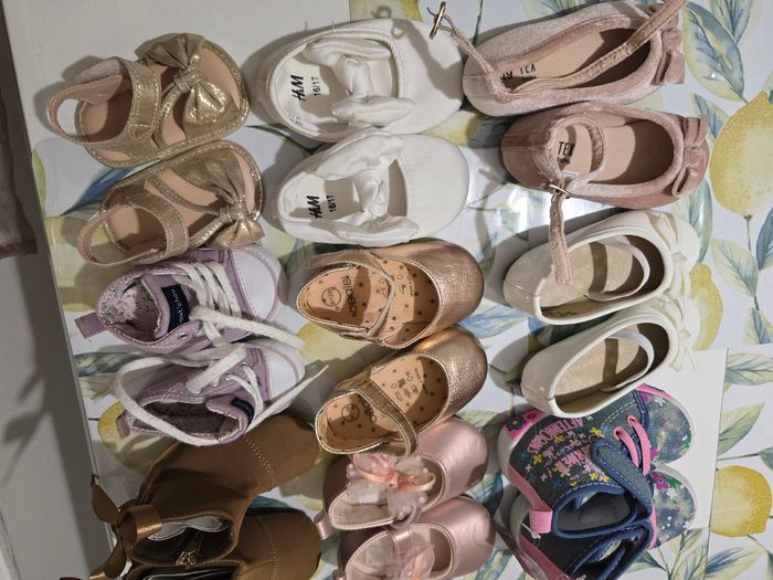 Lot de chaussures fille naissance jusqu'à 12 mois - photo numéro 4