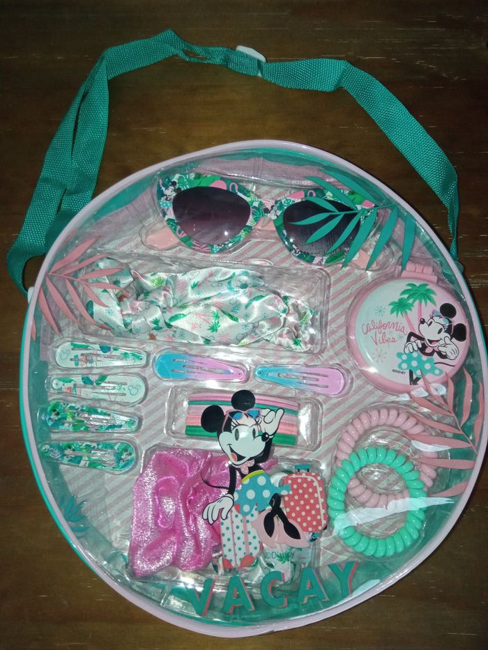 Coffret d'accessoires Minnie - photo numéro 2
