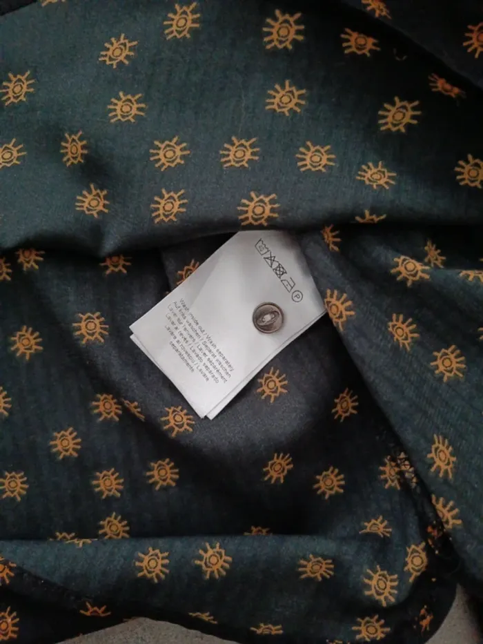 Chemise manches longues noir et oeil orange Desires M - photo numéro 3