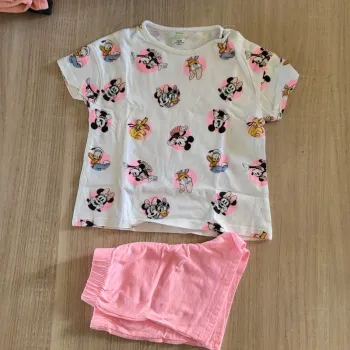 Ensemble pyjama short 24 mois Minnie