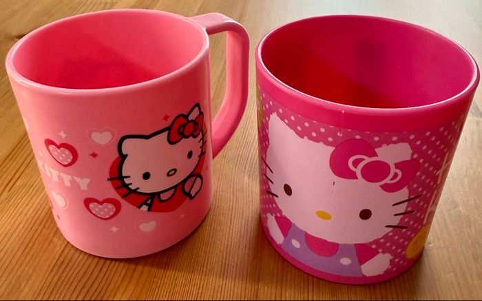 Lot de 2 tasses « Hello Kitty »