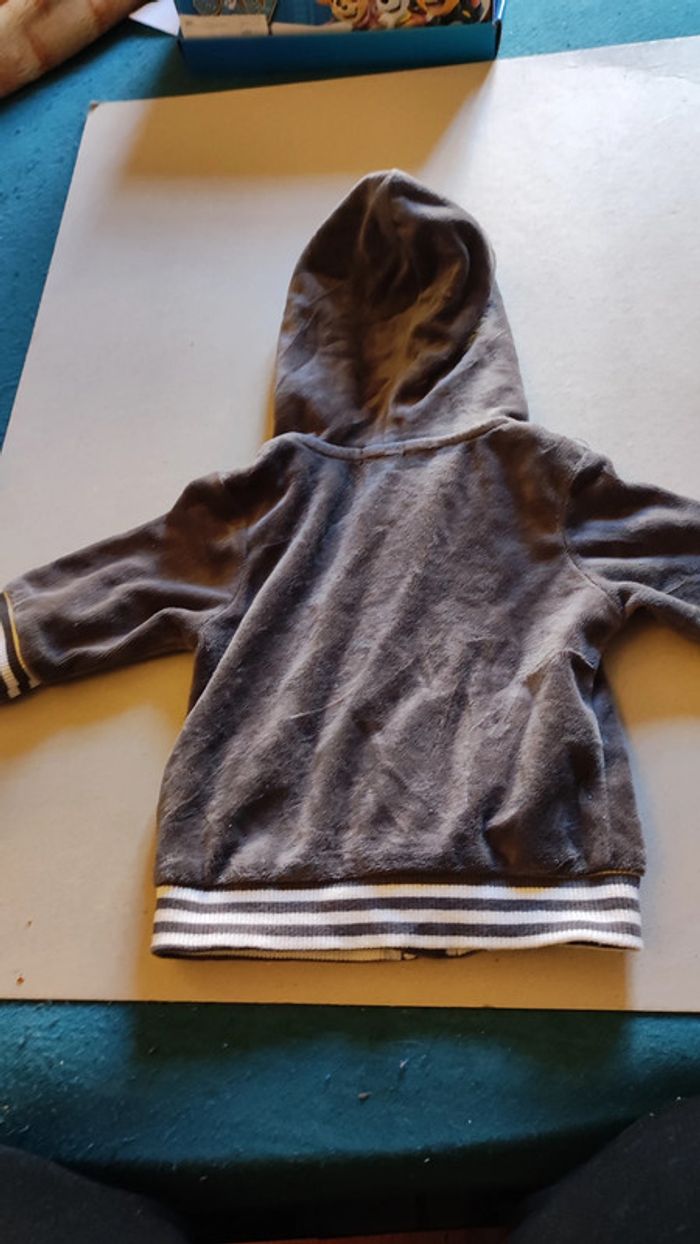 gilet 3 mois Kiabi - photo numéro 3