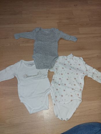 Lot body 3mois mixte