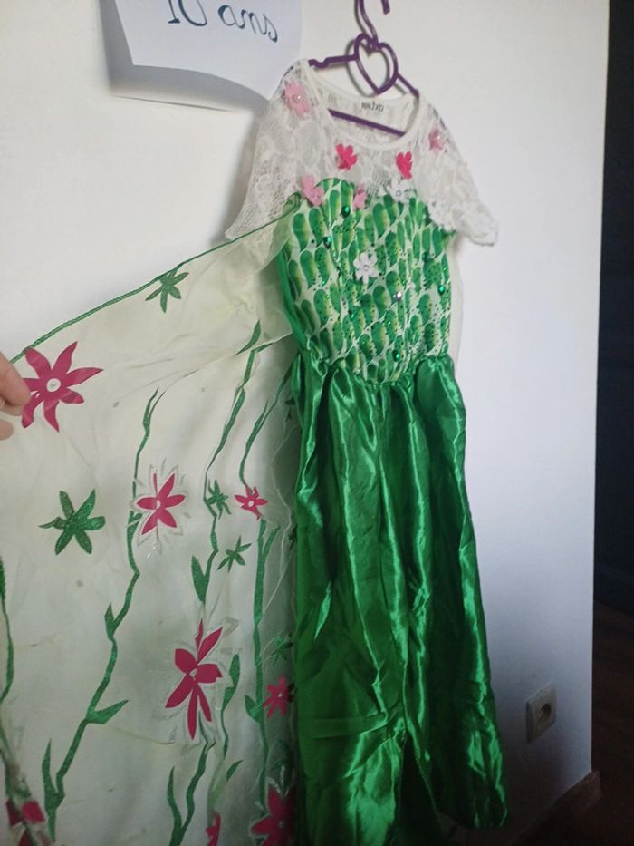 Magnifique robe de princesse 10 ans NNJXD - photo numéro 3