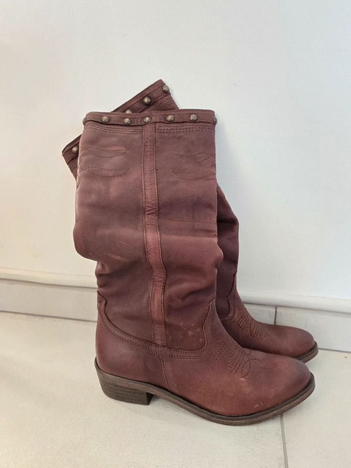 Bottes style santiags marron