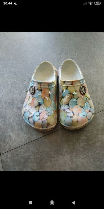 Chaussure Crocs t.28