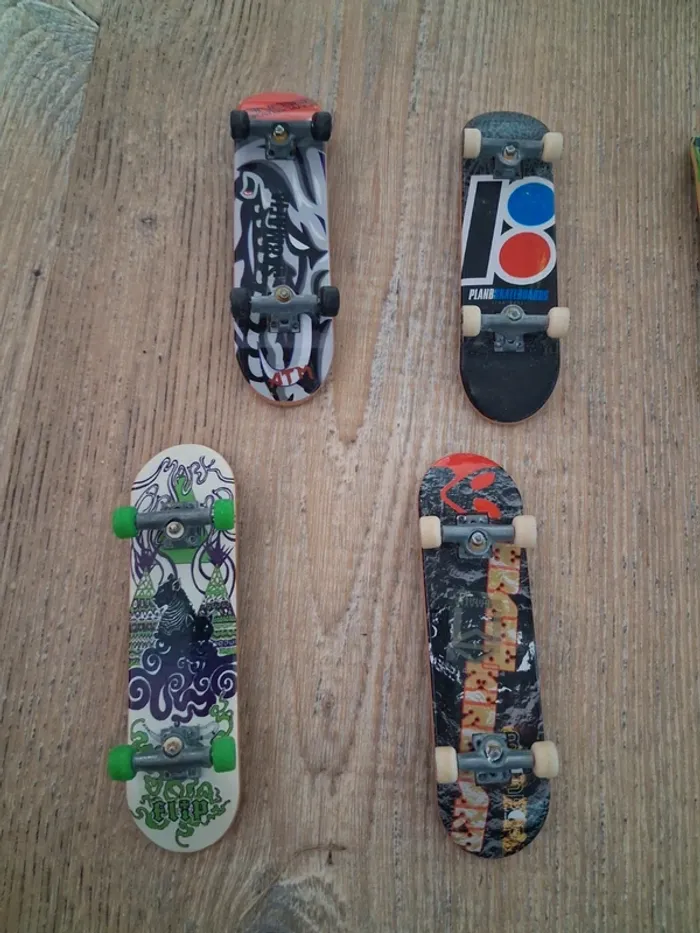 Lot de 10 Fingerboards Tech Deck – séries collector - photo numéro 2