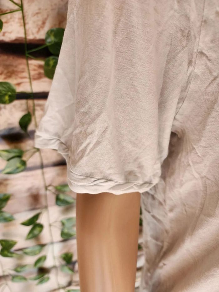 🌸T-shirt MC Ana Heart Neuf Taille 40🌸 - photo numéro 3