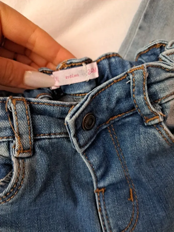 Lot jeans 24 mois - photo numéro 3