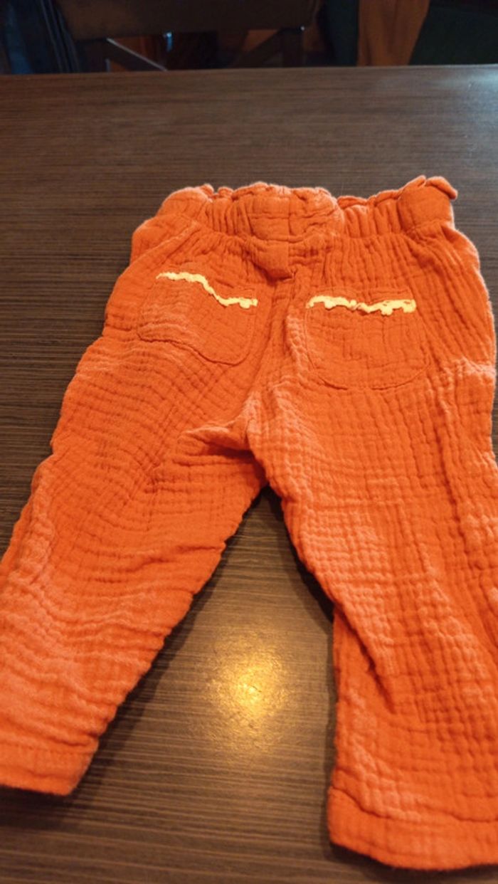 Pantalon 6mois - photo numéro 6