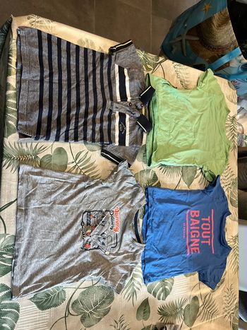 Lot t shirt 4 ans