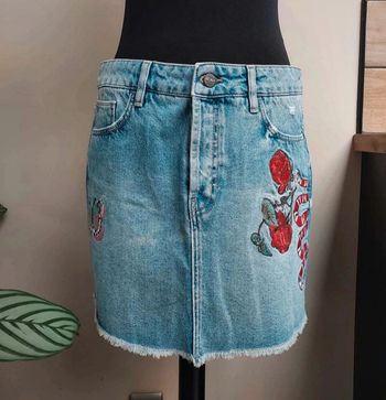 Jolie jupe en jean Reiko
Taille S