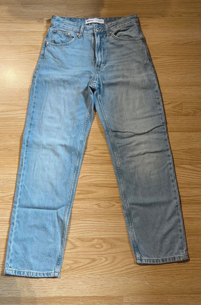 Jean bershka bleu droit - photo numéro 3