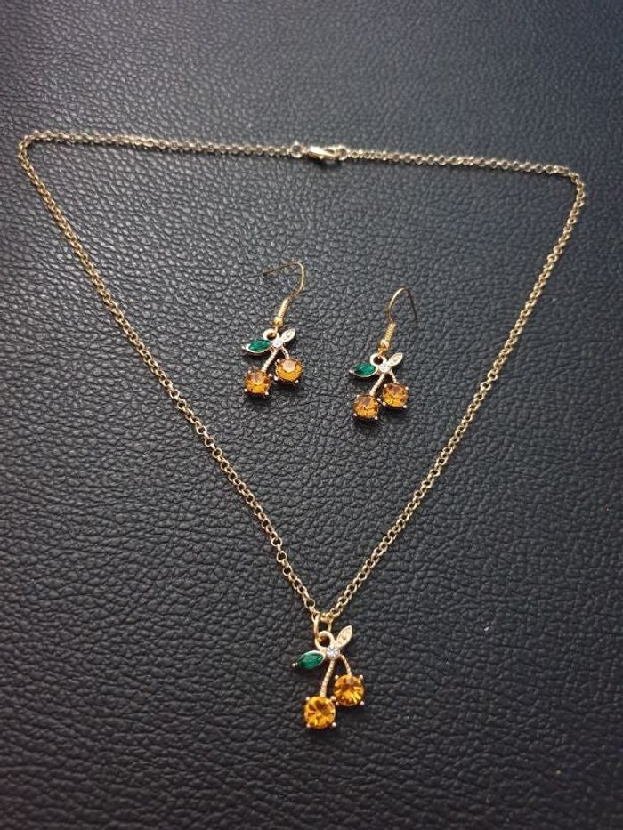 Parure fantaisie "Cerises" champagne