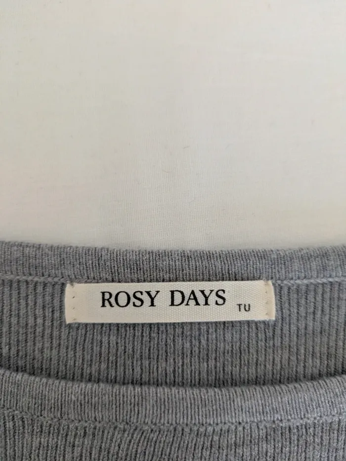 Pull avec fente et boutons dorés - Rosy Days - taille 38 - photo numéro 4